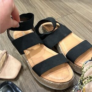 Strap platform sandals